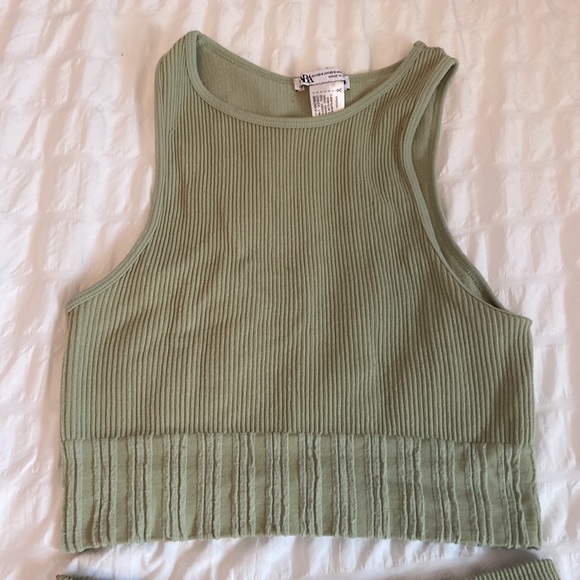 Two piece green Zara set - Picture 2 of 6
